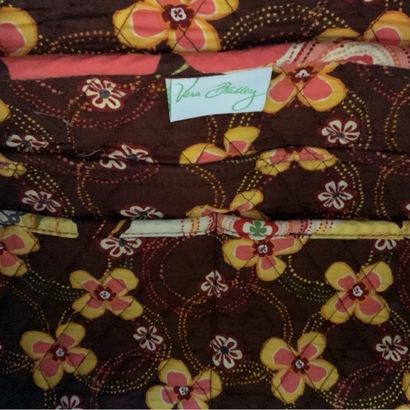 Vera Bradley Buttercup Coral Brown Floral Quilted
Duffle Bag Handles and Strap - Picture 3 of 4